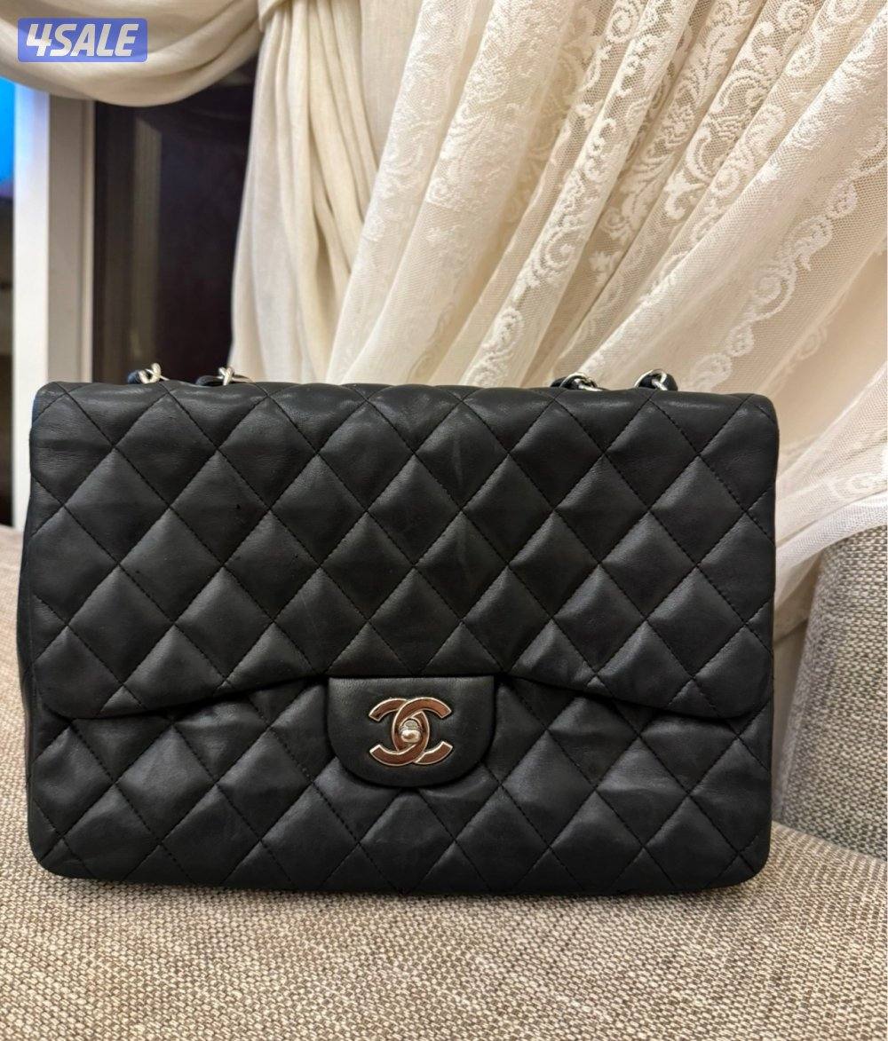 للبيع جنطة شانيل كلاسك ٩٥٠ دك0