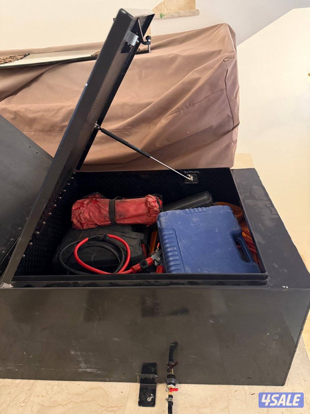 للبيع تانكي ماي معاه درج تخزين1