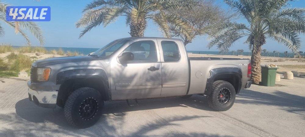 بيع وانيت جمس سييرا دبل قير 1500 قماره ونص. 2013قابل للمساومه بالمعقو5