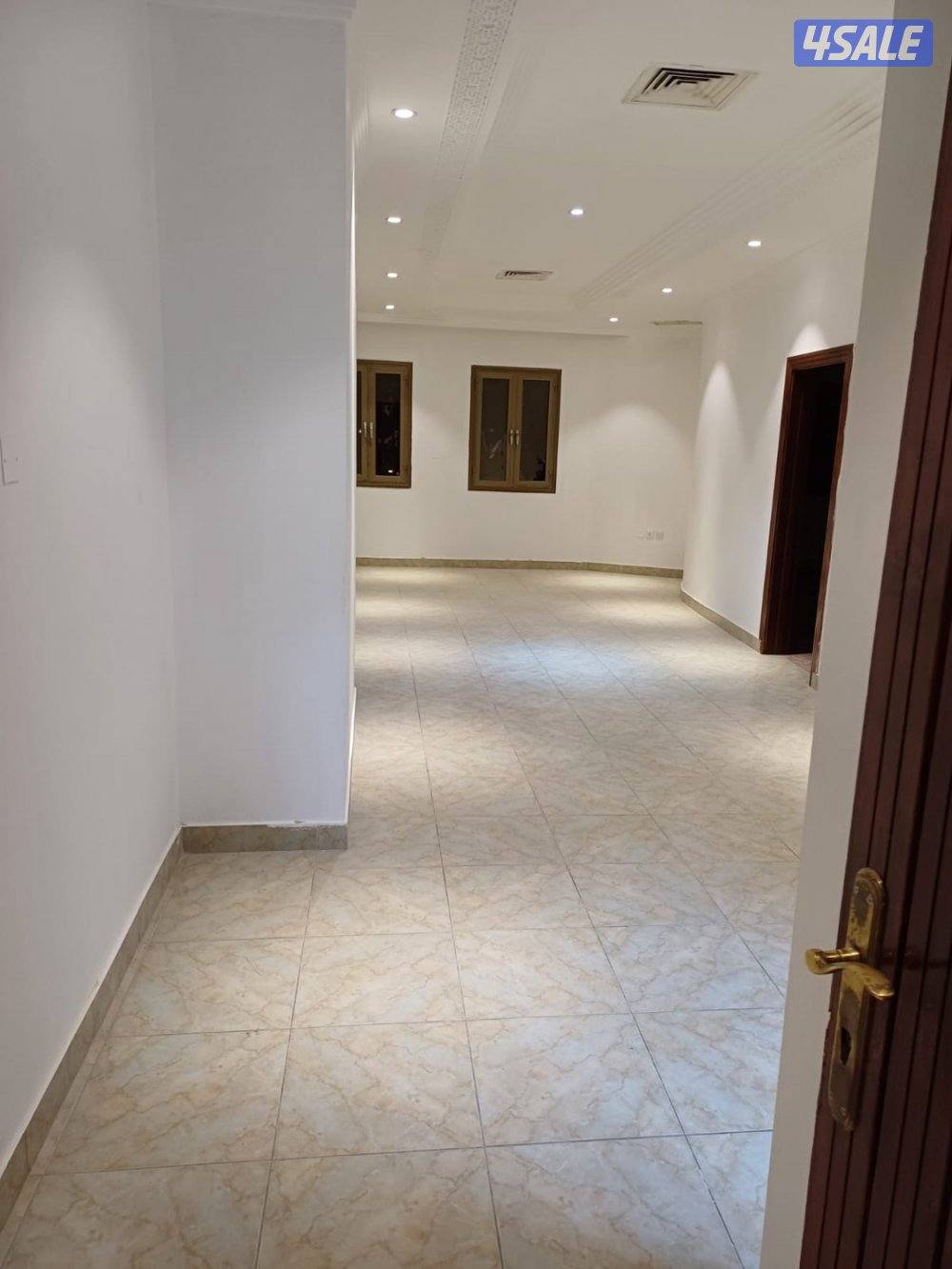 الزهراء ق ٢ ش ٢٣٠ م ٢٥ المدخل خلف البيت0