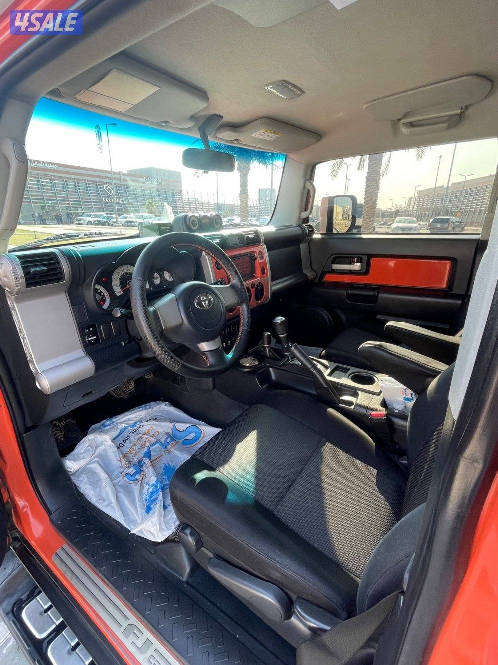 Toyota Fj تويوتا2