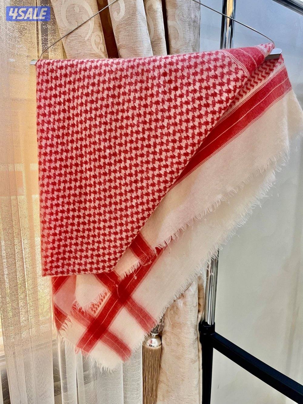 للبيع شال تيسوتي بيبي فل كشمير ولونه مميز والسعر 100 نهائي3