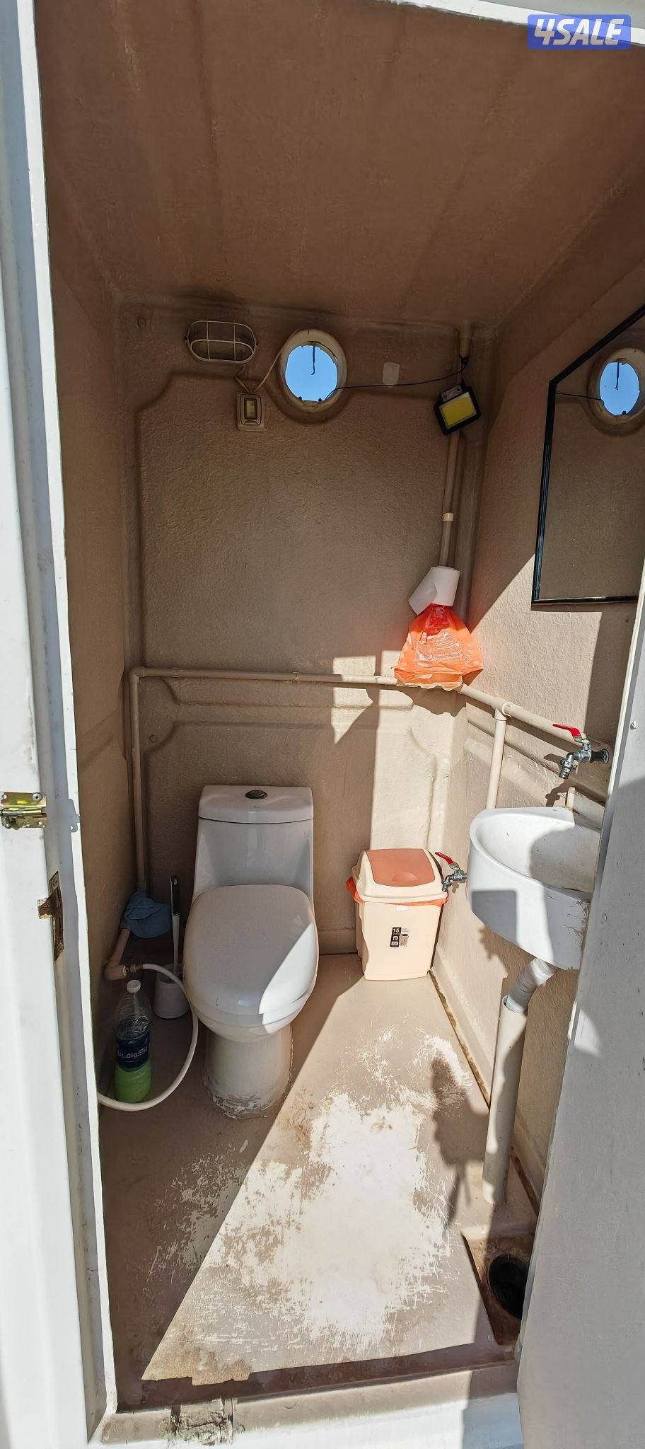 مخيم كامل للبيع1