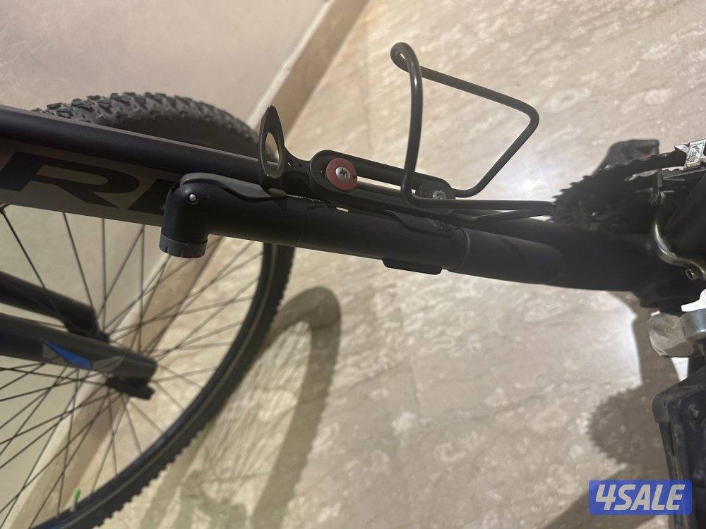 للبيع اوربيا الصنع اسبانيا مع تفخ يدوي استعمال خفيف والقاري نظيف جدا4