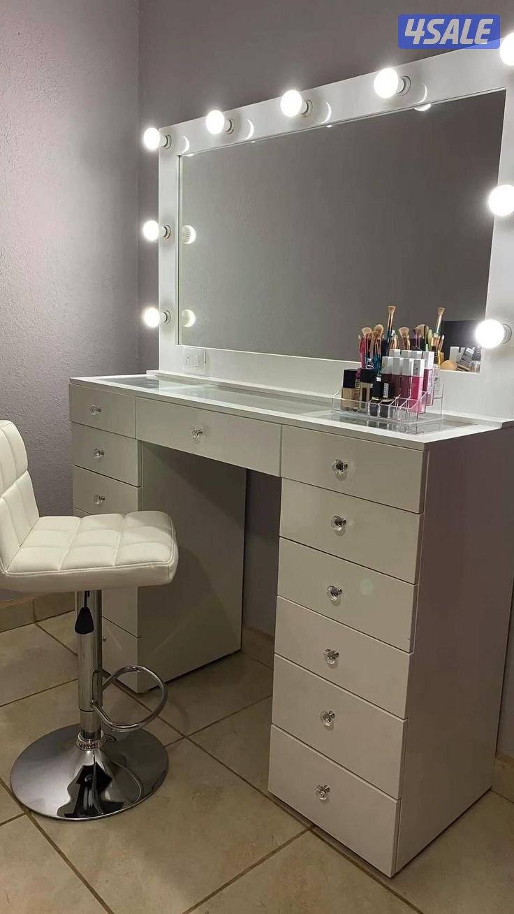 يوجد لدينا تفصال جميع موديلات غرف نوم والكبتات الزوايه والسراير الطبي3