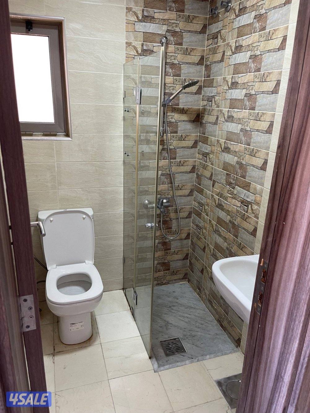 شقق للإيجار بمجمع راقى بالسالميه0