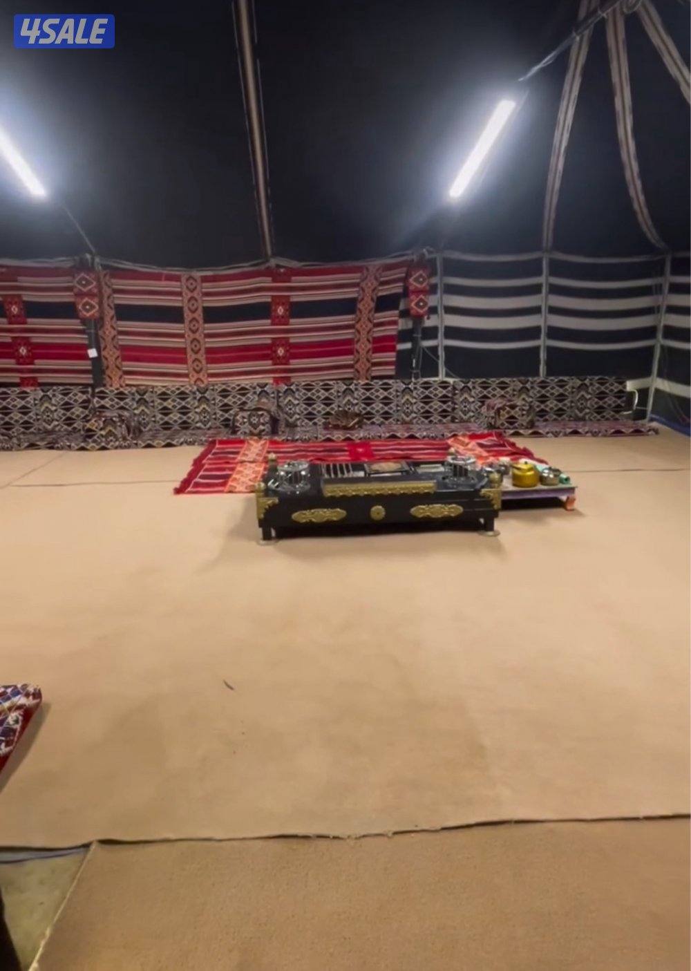 للبيع مخيم مع كونتينر مو منصوب3