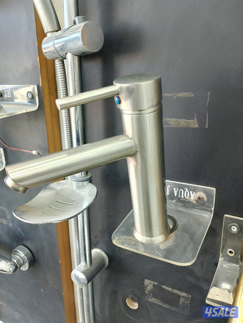 فني ادوات صحيه وتسليك مجاري جاهز لتقديم جميع الخدمات2