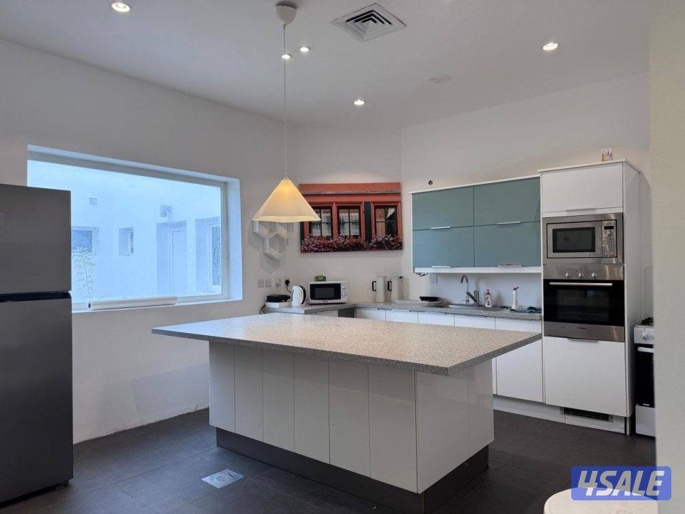 لا يوجد لا سنوي ولا شهري7