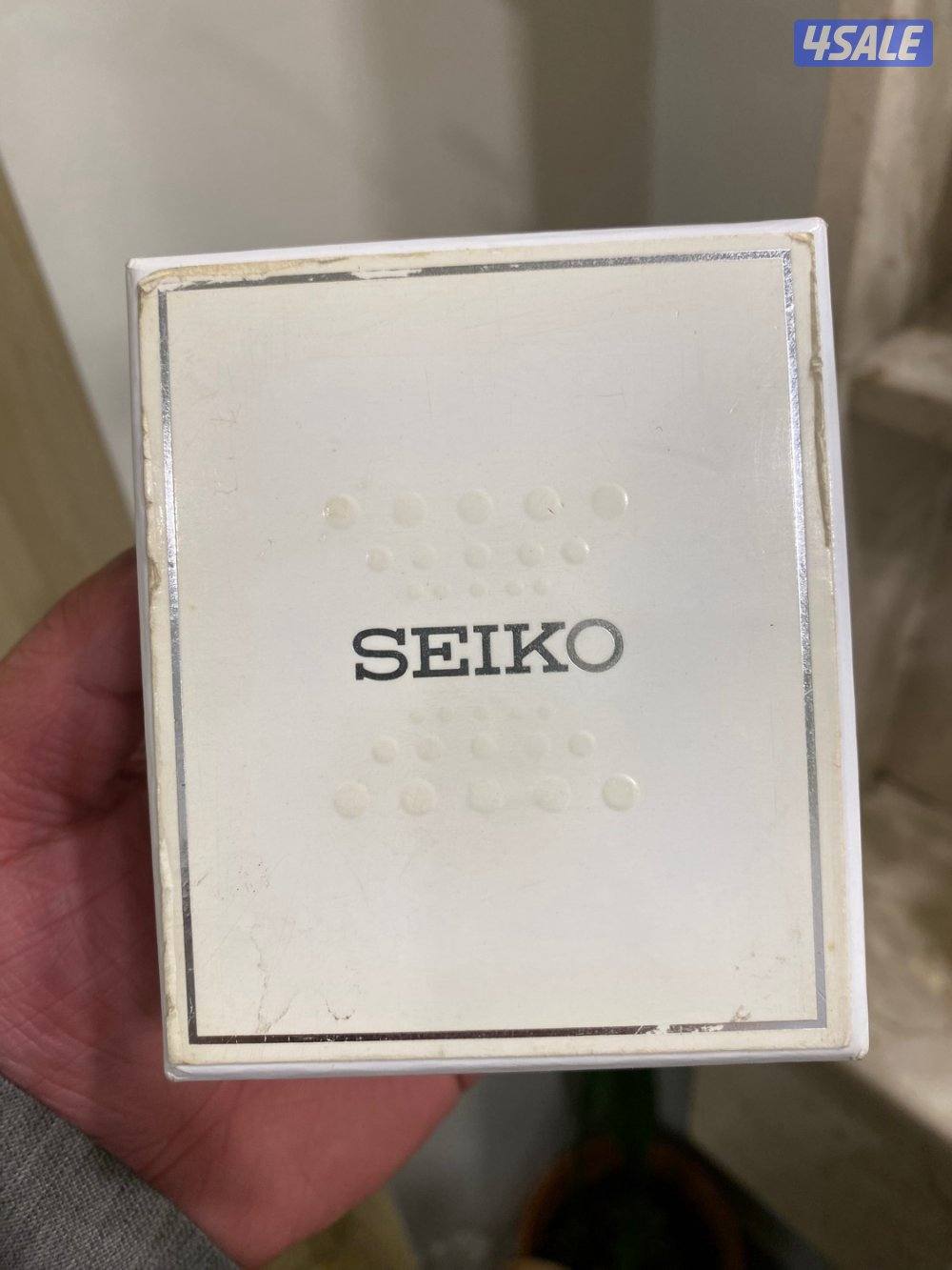 ساعه سيكو ارقام عربيه1