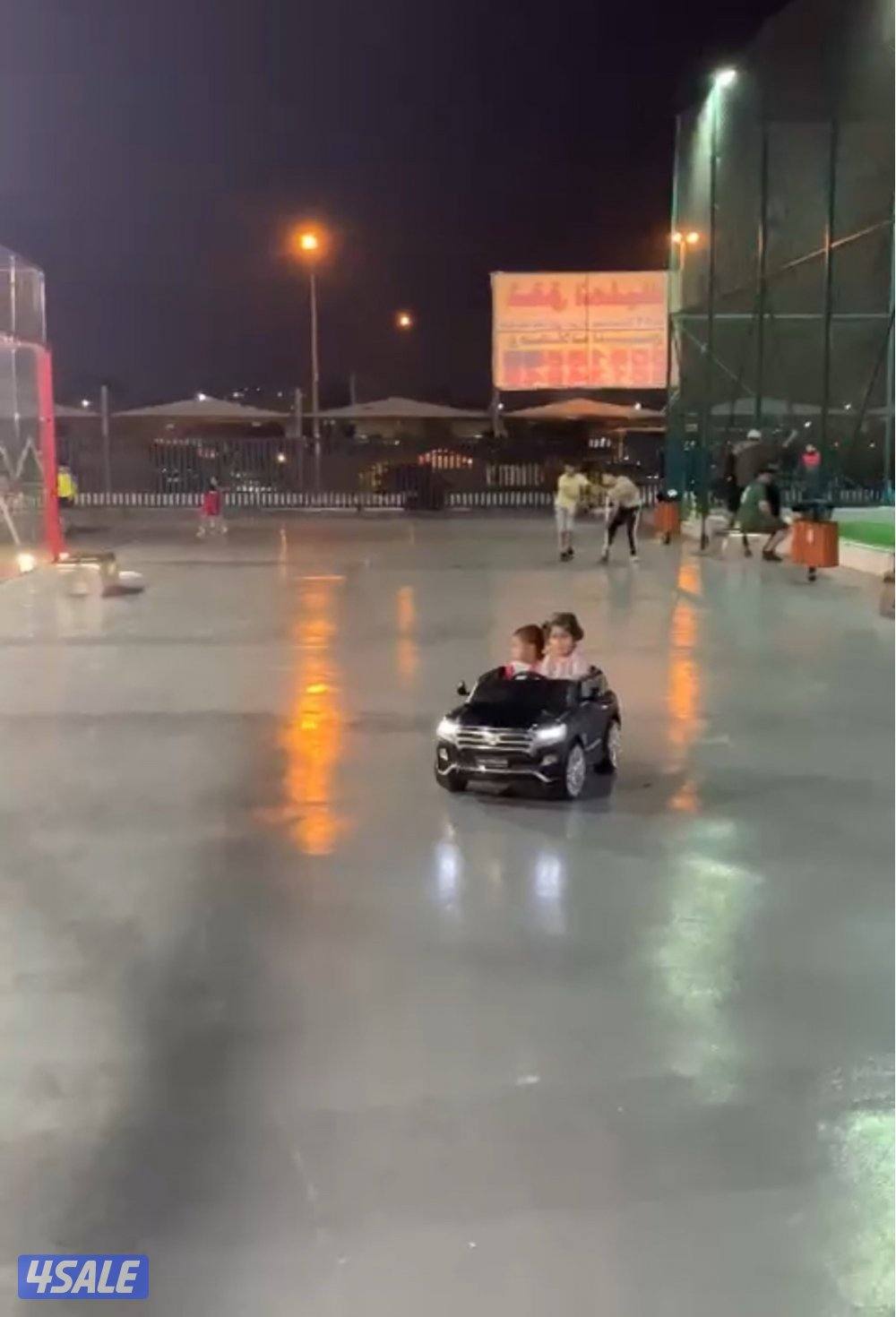 شقق في مجمع متكامل على طريق الفحيحيل مباشرة4