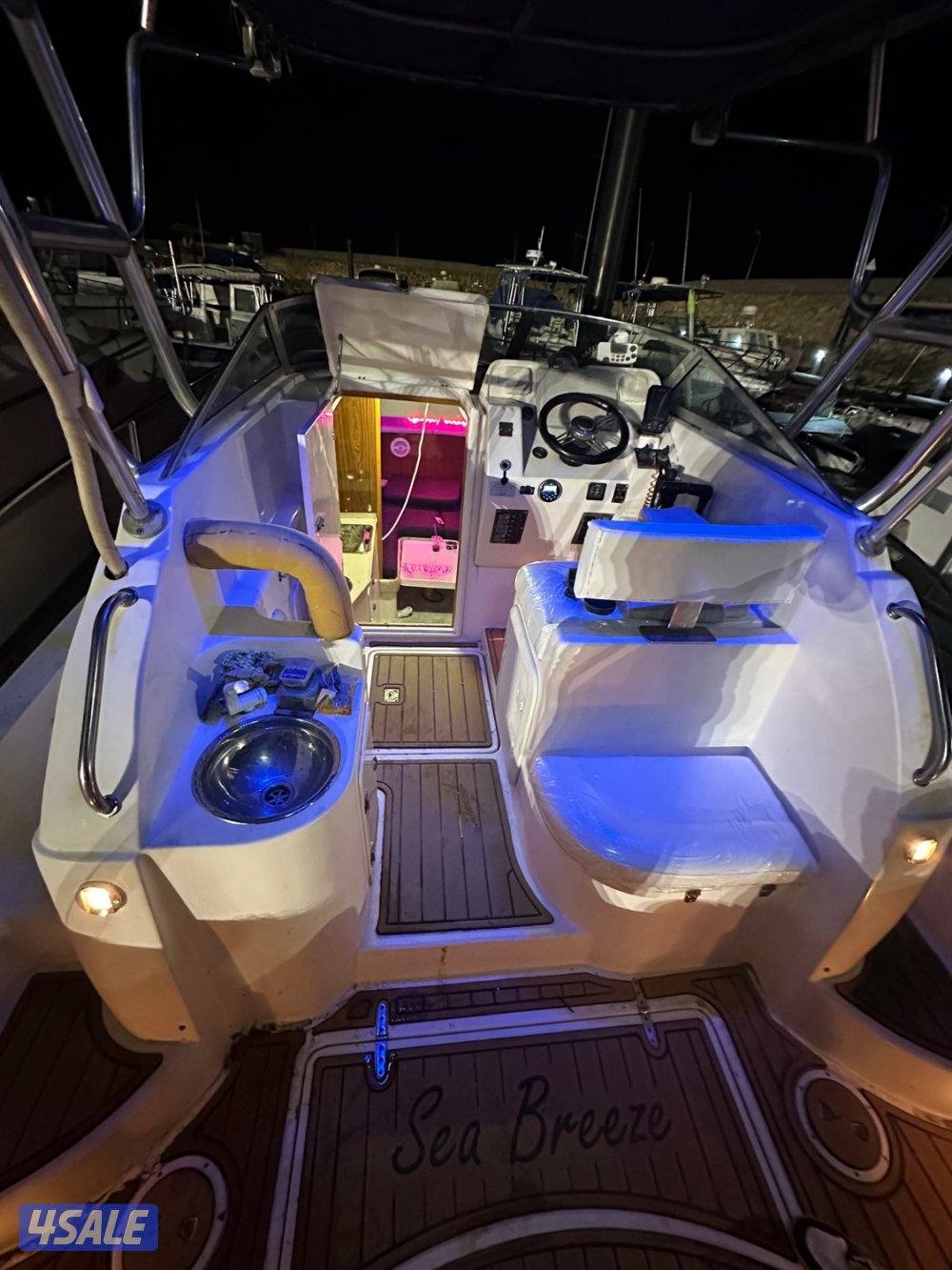 سي بريز ٣٣ قدم محركات ماشين ٢٧٠ ساعه فقط سيزوكي8