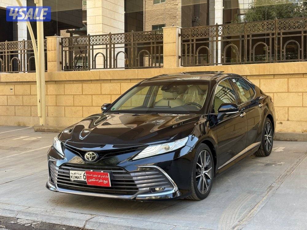 كامري ليمتد ادشن كامل المواصفات موديل 2022 وكاله الكويت0