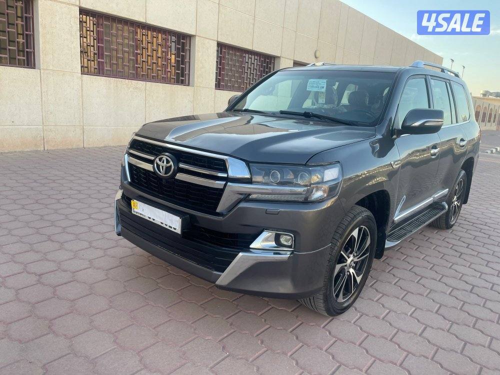 لاندكروزر ٢٠٠٩ مجدد داخل وبره ٢٠٢١1