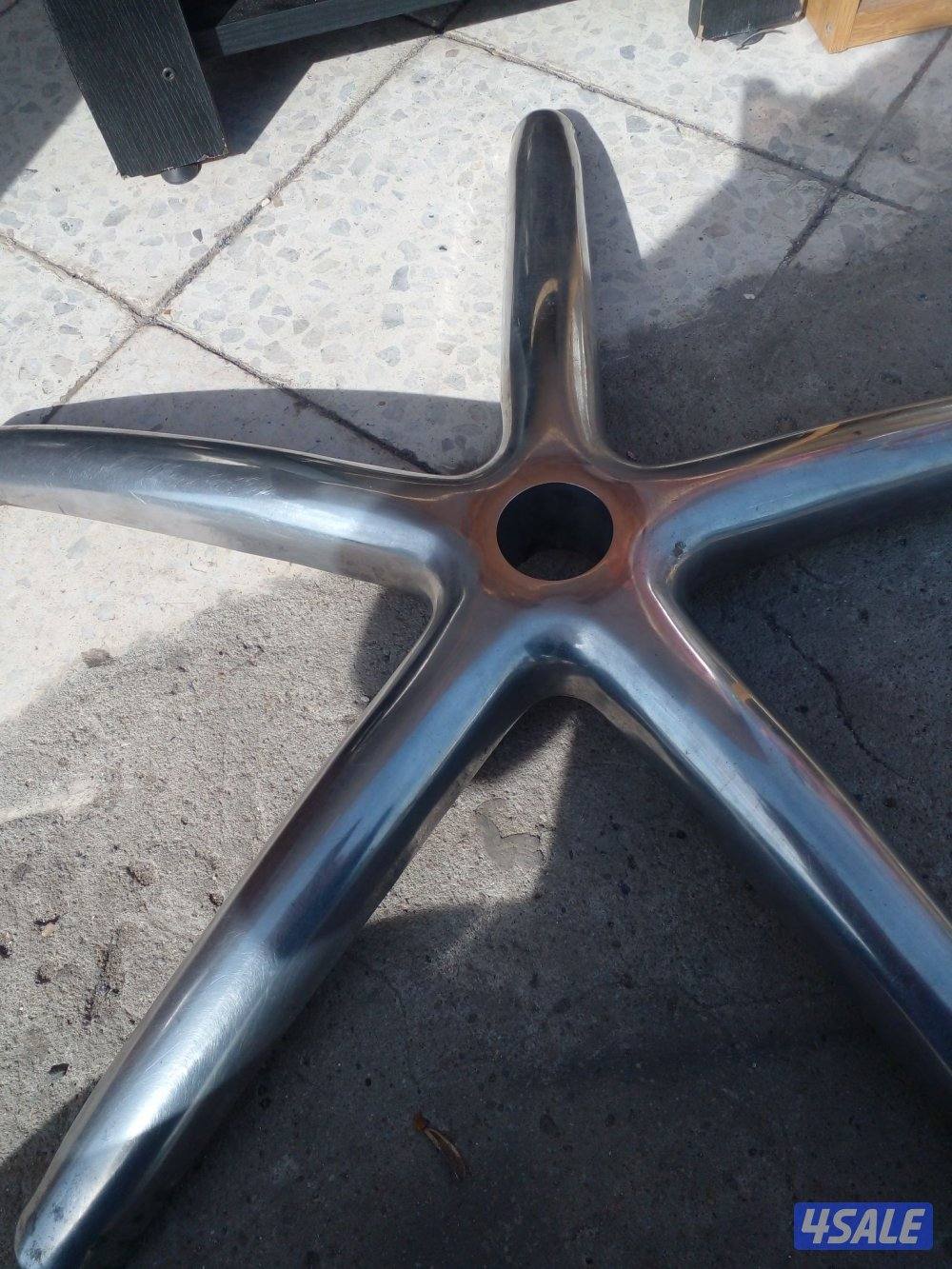 تصليح طاولات كراسي مكتب صالونات استرخاء جميع محافظات5