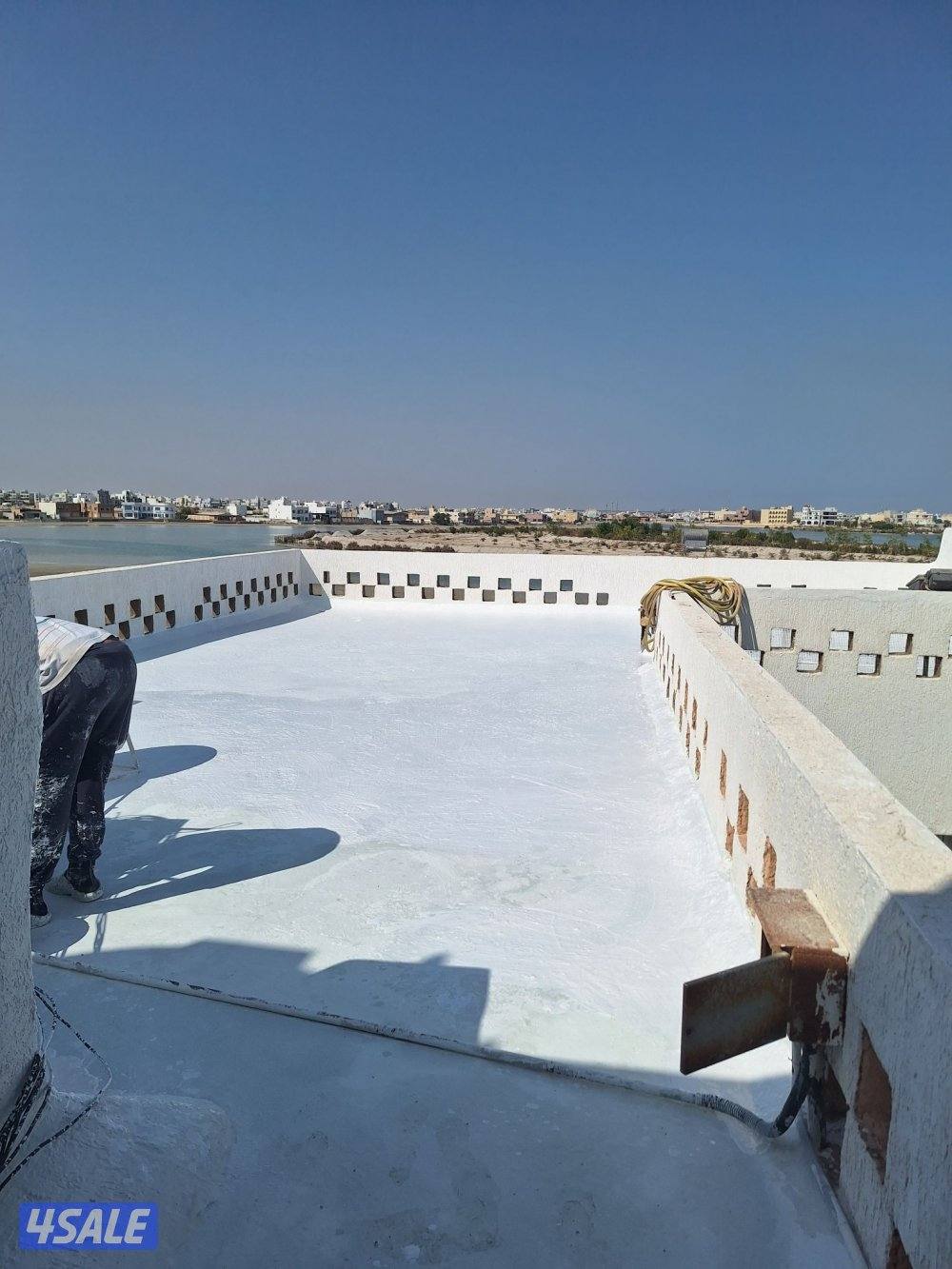 عازل اسطح وحمامات جميع مناطق الكويت1