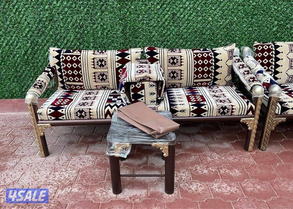 كراسي حديد ملكية + اطقم كراسي خشب سعودية 🇸🇦👑🇰🇼4