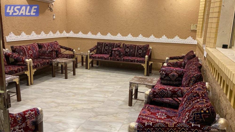 كراسي حديد ملكية + اطقم كراسي خشب سعودية 🇸🇦👑🇰🇼11