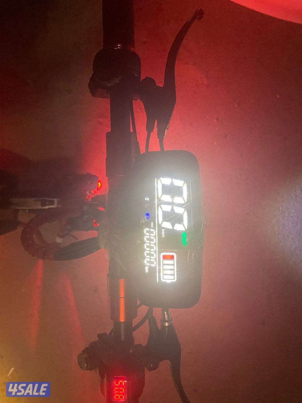 خيطان قطعة100