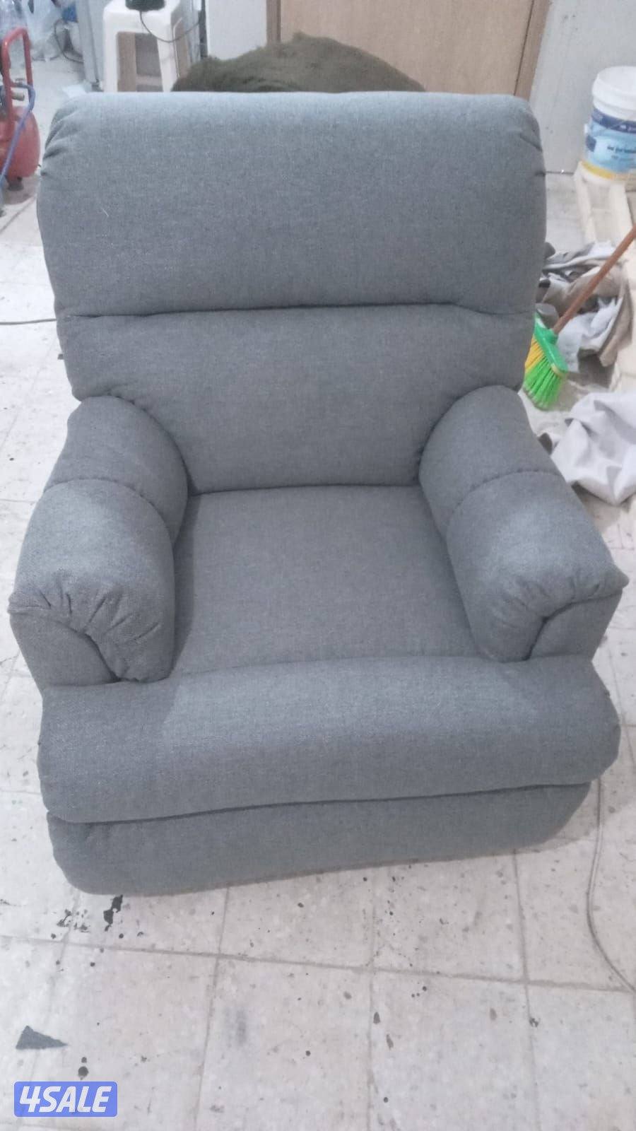 تنجيد وتلبيس الأثاث والستائر المنزلي والمطاعم و الكافيهات و الصالونات2