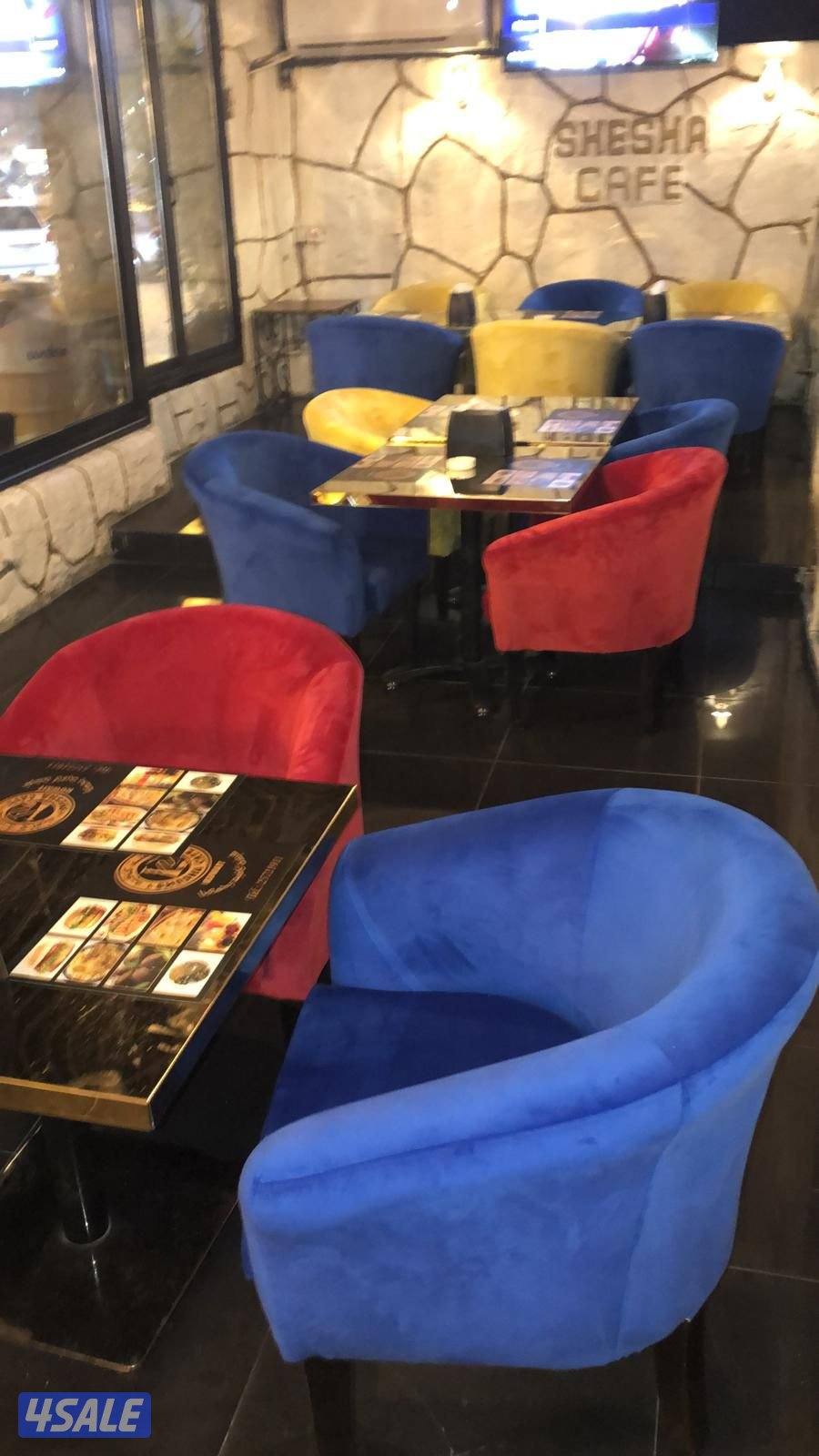 تنجيد وتلبيس الأثاث والستائر المنزلي والمطاعم و الكافيهات و الصالونات5