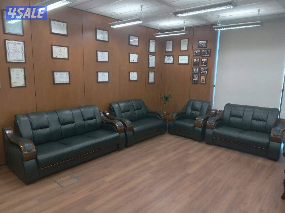 تنجيد وتلبيس الأثاث والستائر المنزلي والمطاعم و الكافيهات و الصالونات7