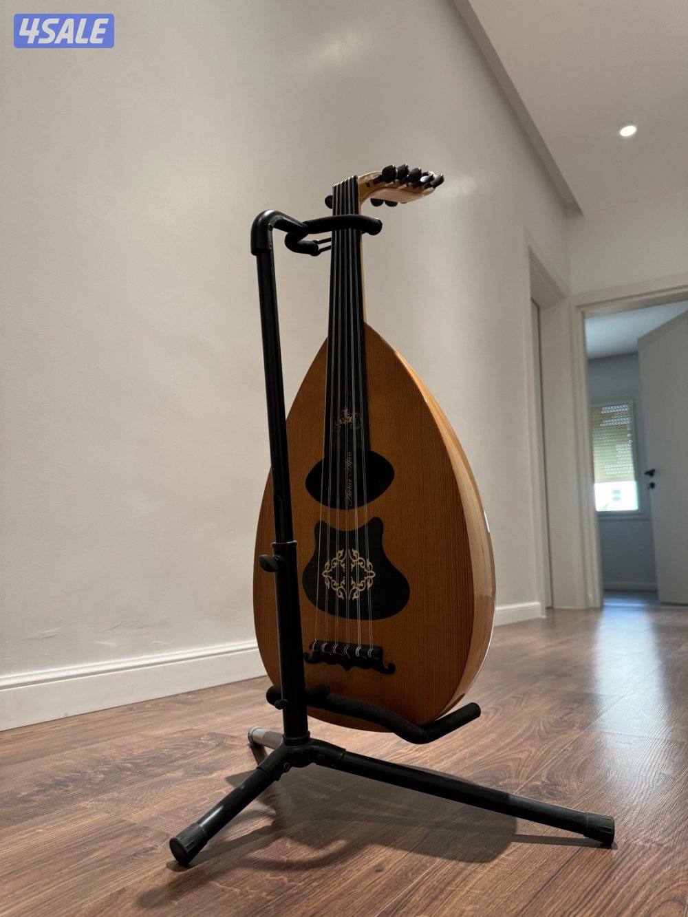 للبيع عود اوتار الفن2