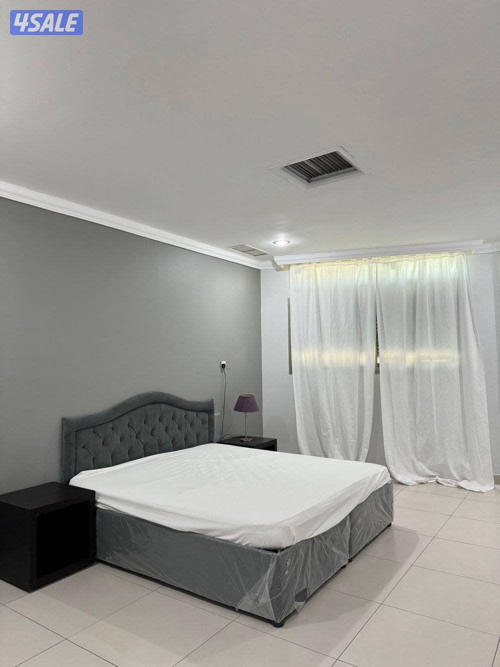 للبيع شاليه ثلاث ادوار مسبح داخلي8