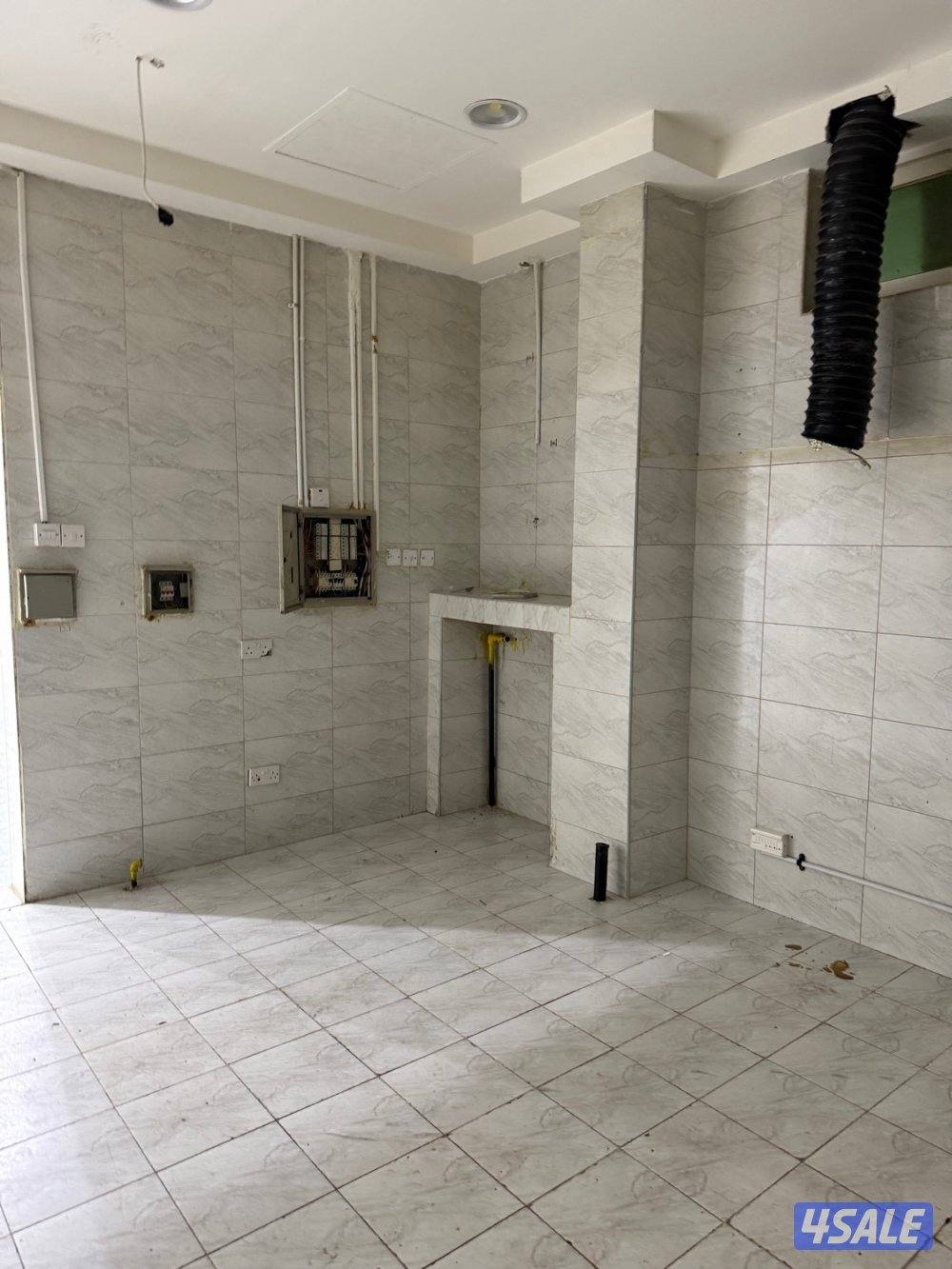 محلات وأدوار للايجارتصلح مطبخ مركزي وبيكري باسواق القرين والعارضيه9