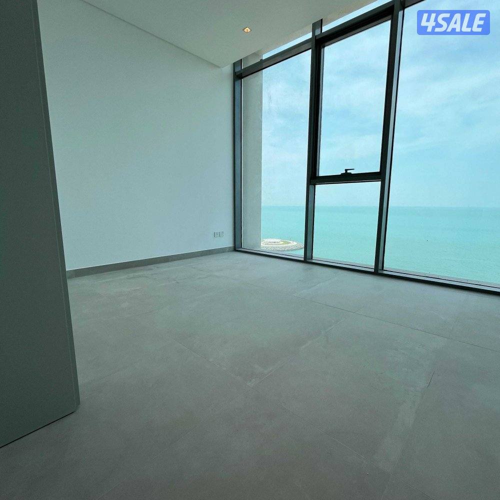 شقة إطلالة بحرية مباشرة للإيجار في الشعب البحري2