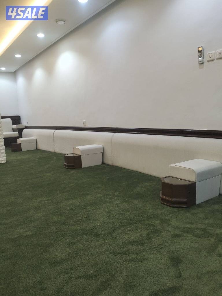 تفصال وتنجيد مساند ومخاد على حسب طلبك. فخم وضمان جودة 

نوفر لكم خدمة:3