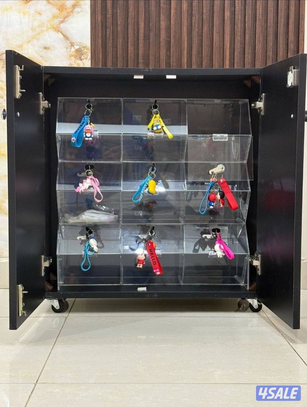 مكاين للبيع4