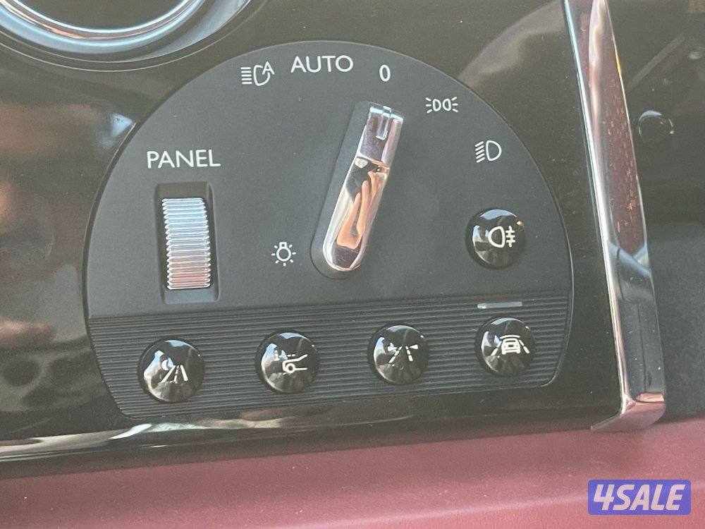 رولز رويس ريث درجة اولى 4 ازرار بروجكتر سقف نجوم رويه ليليه7