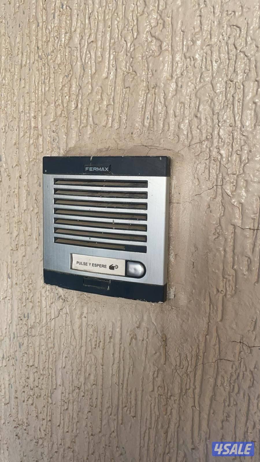 كاميرات انترنت بدالة انتركم سماعات سقف بصمه حضور جميع المناطق11