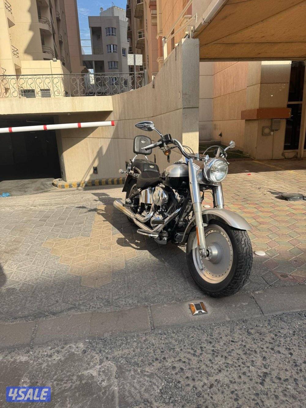 هارلي فات بوي 2003 نظيف جداااا ماشي 25 الف فقط مستورد من امريكا1