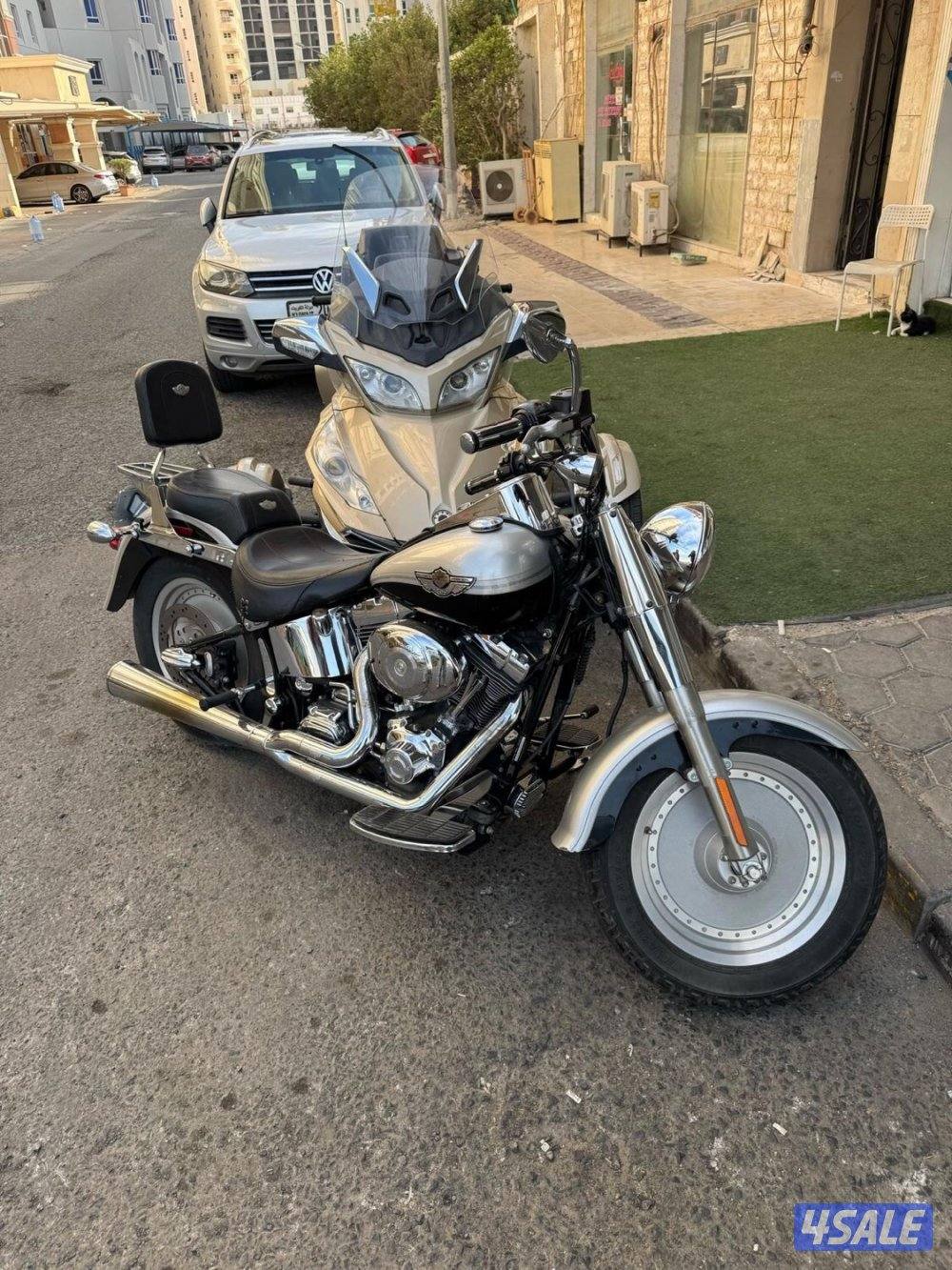 هارلي فات بوي 2003 نظيف جداااا ماشي 25 الف فقط مستورد من امريكا2