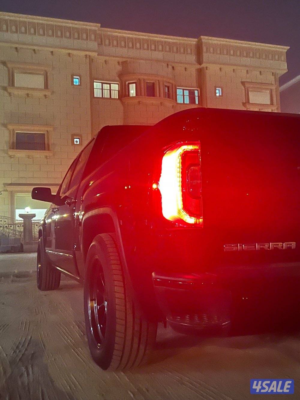 وانيت دينالي ٨٠٠ حصان سيفتي4