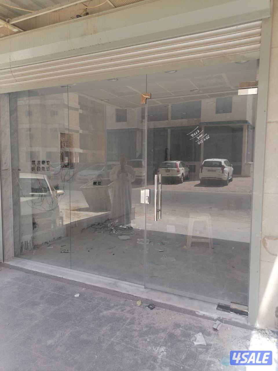 ابو امير / فني زجاج سكريت جام  شاور بوكس طاولات مرايا سكريت4