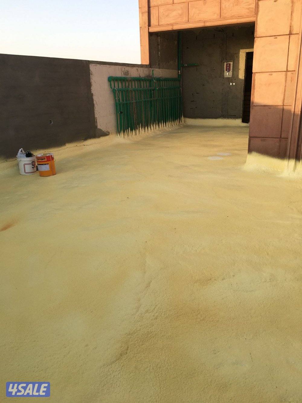 عازل اسطح وحمامات جميع مناطق الكويت1