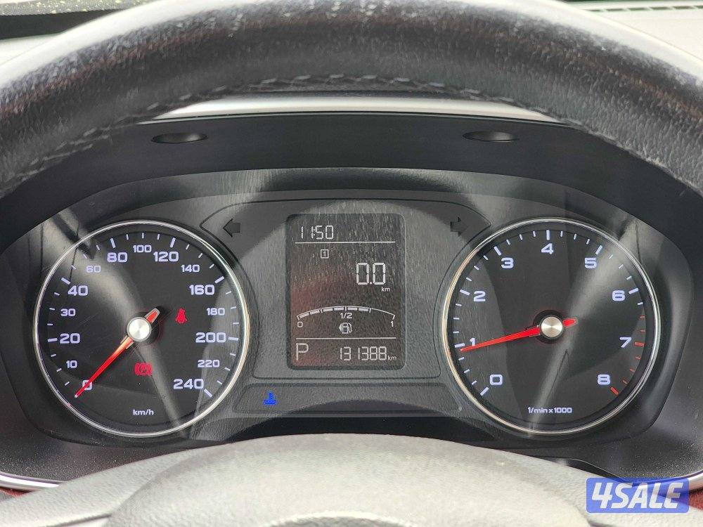 إم جي RX5 موديل 2022 صبغ الوكالة عداد 131 ألف بانوراما شرط الفحص12