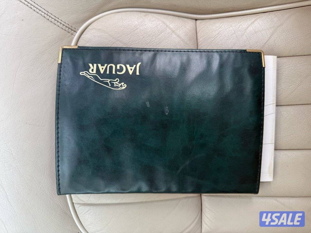 بحالة ممتازة صبغ الوكالة جاكور XJ8 موديل 1998 ماشي 216 مكيف تواير جديد15