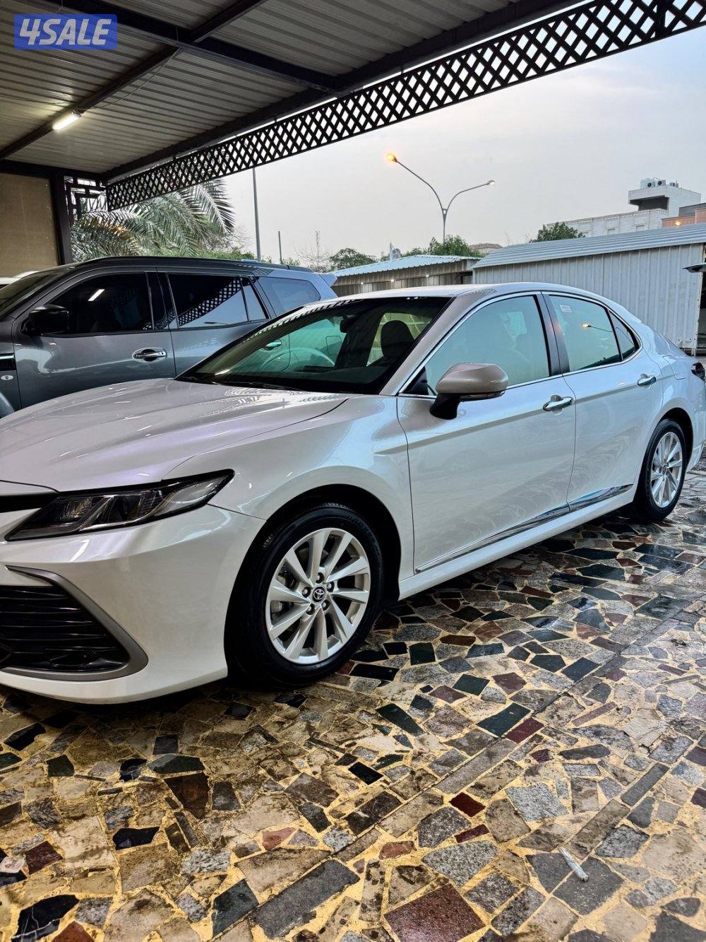 للبيع كامري GLE موديل 20240