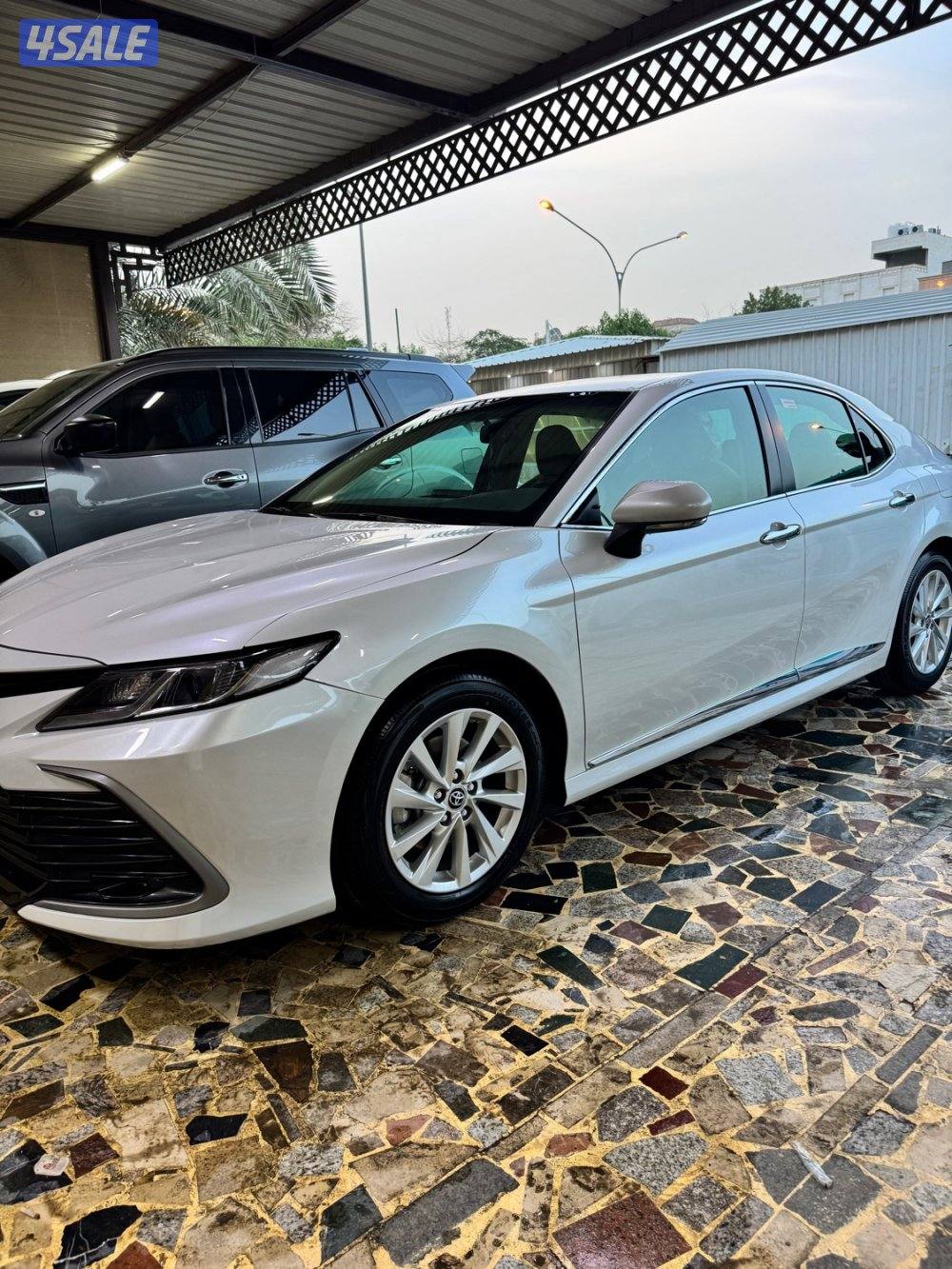 للبيع كامري GLE موديل 202410