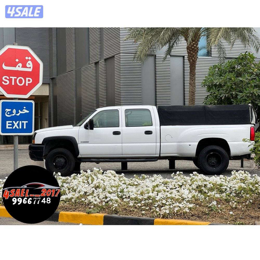 للبيع سلفرادو دوولي 3500 HD موديل 20030