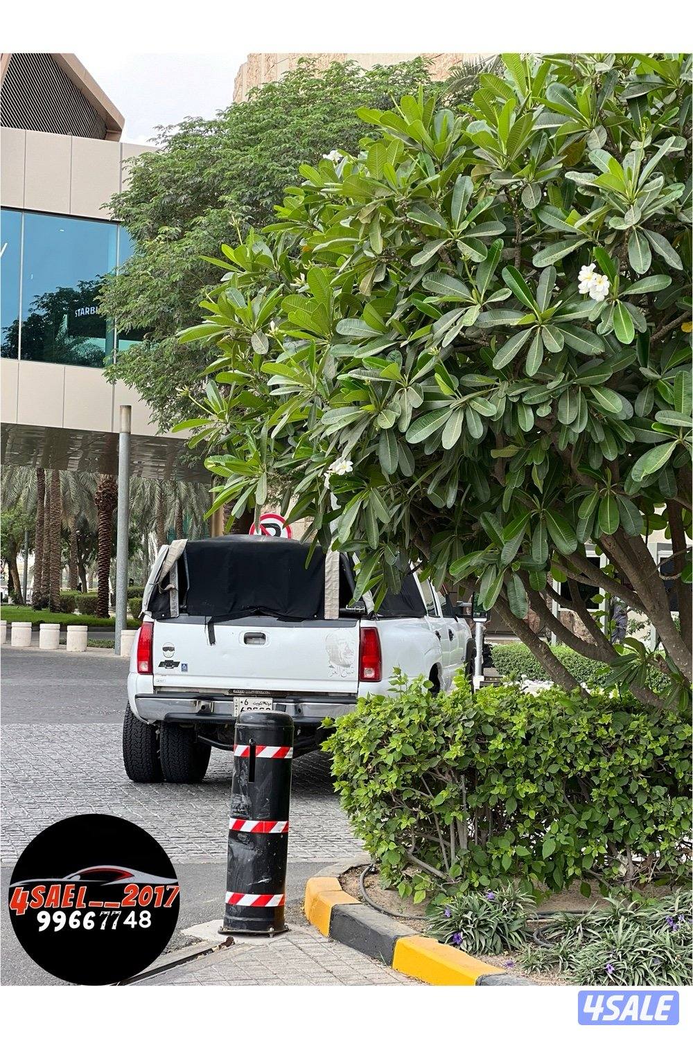 للبيع سلفرادو دوولي 3500 HD موديل 20031