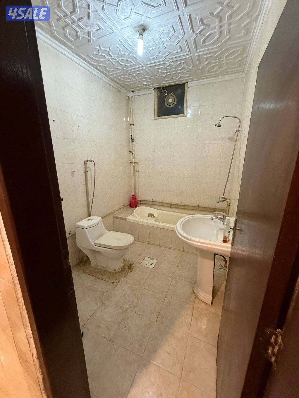 للاجار جاخور في كبد3