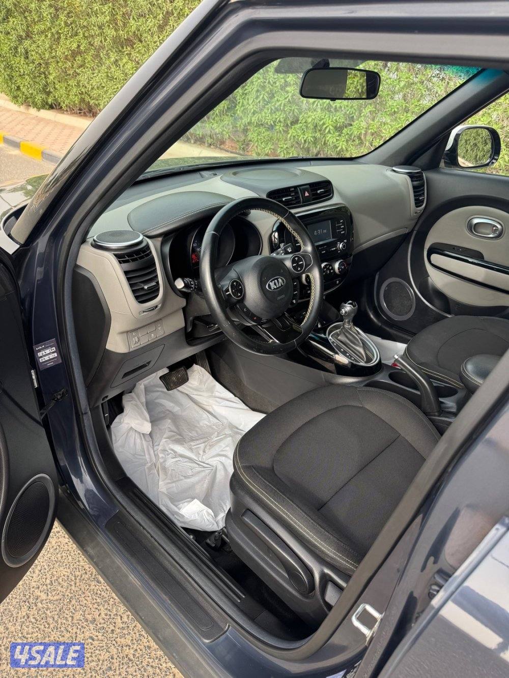 كيا سول 2017 بحاله ممتازه.6