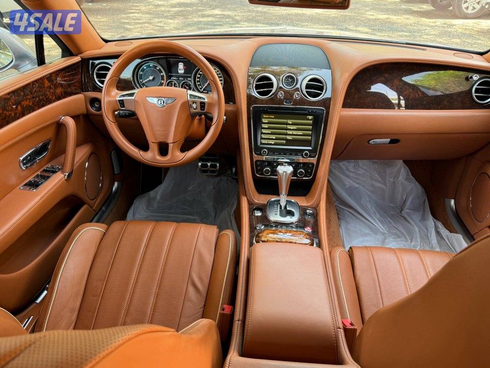 بنتلي فلاينج سبير V8 موديل ٢٠١٥ سيرفيس الوكالة ماشي ٦٨ ألف أعلى درجة11