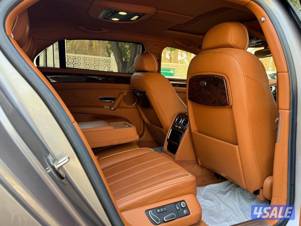 بنتلي فلاينج سبير V8 موديل ٢٠١٥ سيرفيس الوكالة ماشي ٦٨ ألف أعلى درجة10
