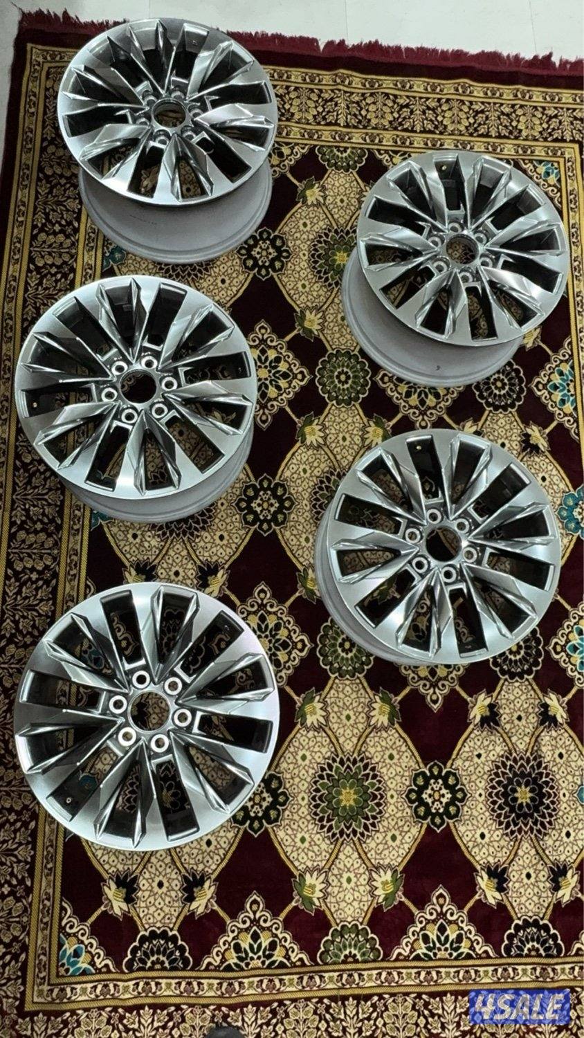 ٥ رنقات لاند كروز 2024 اصلي وكالة جديد شرط لم تستخدم نهائياً1